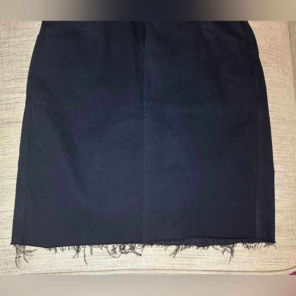 H & M & Denim Jet Black Jean Pencil Skirt - Picture 4 of 6
